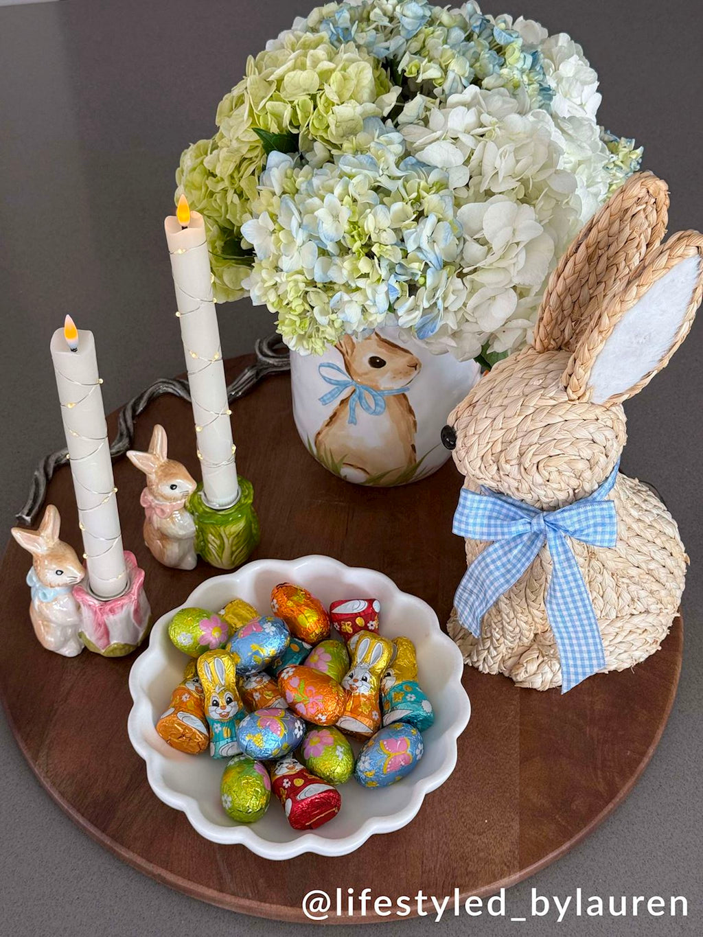 Woven Corn Husk Bunny with Gingham Bow - Che Cose Belle