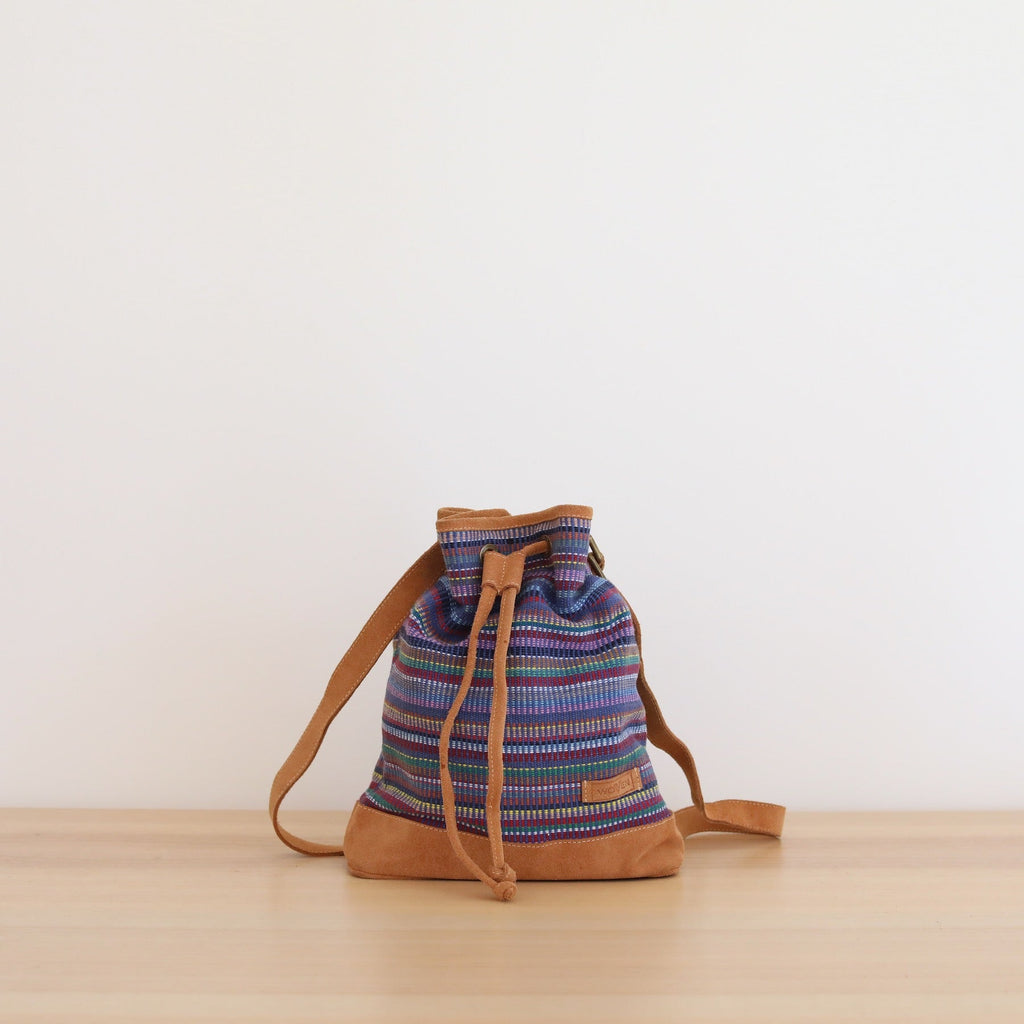 WOVEN Drawstring Bucket Bag - Che Cose Belle