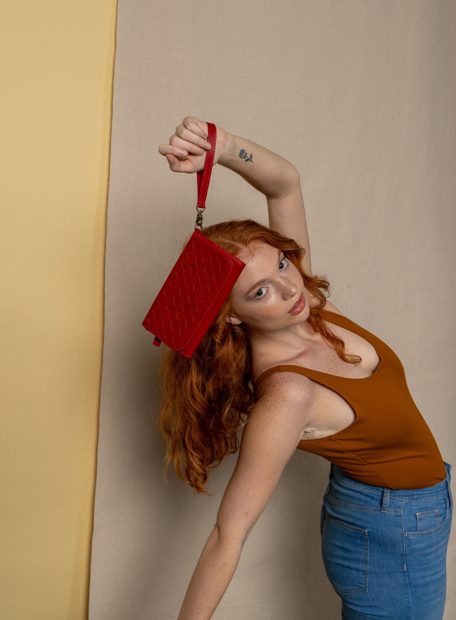 Woven Wristlet Wallet - Che Cose Belle