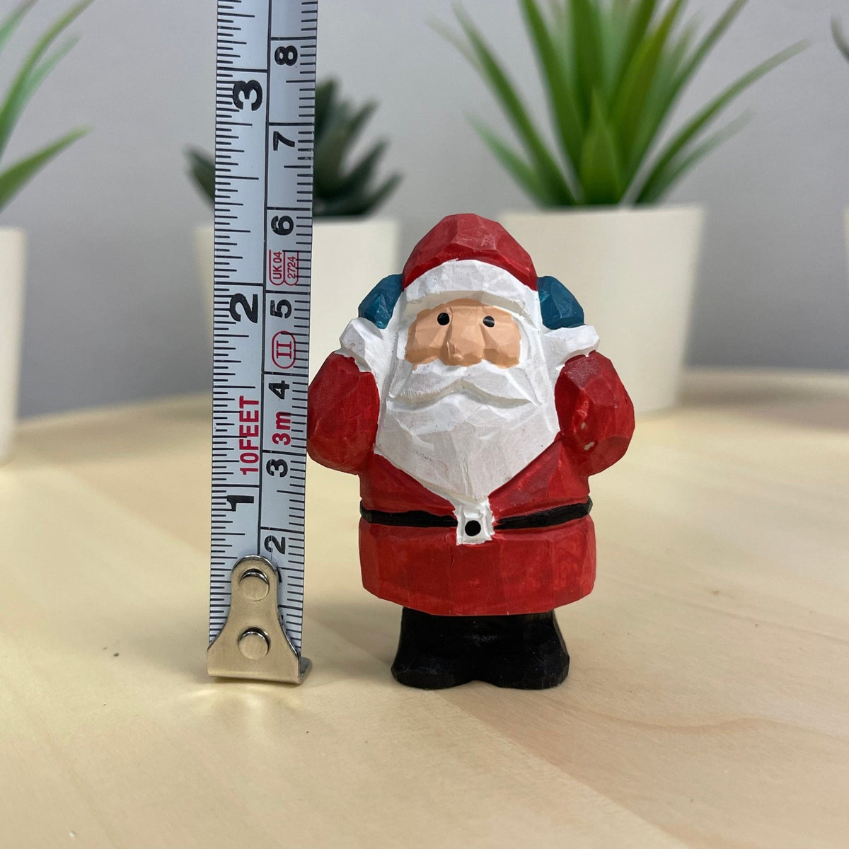 YEEYAYA 4 PCs Santa Sets Wood sculpture Hand Carved Wood Wooden Santa Claus Figurine Christmas gift Wood Statue home Decor - Che Cose Belle