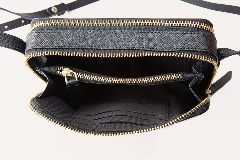 Zip Around Crossbody - Che Cose Belle