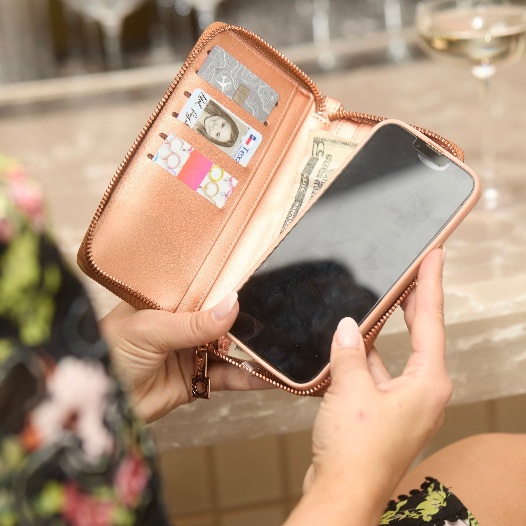 Zip Around Leather Wallet — Rose Gold - Che Cose Belle