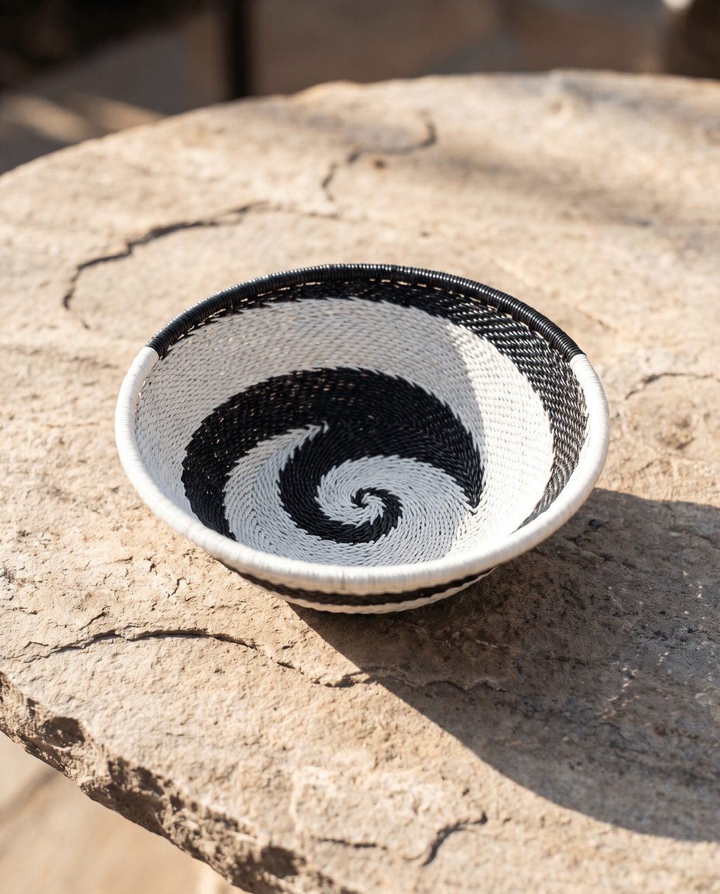 Zulu Wire Basket Bowl - Black + White, Small - Che Cose Belle